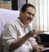 Dr. Manoj Pandya - Gynaecologist, Ahmedabad