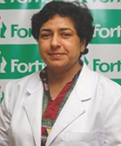 Dr.Poonam Rastogi - Gynaecologist, Ludhiana