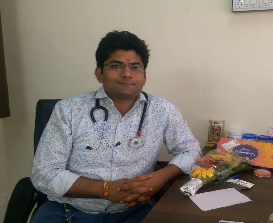Dr.Raju Rathod - General Physician, Surat