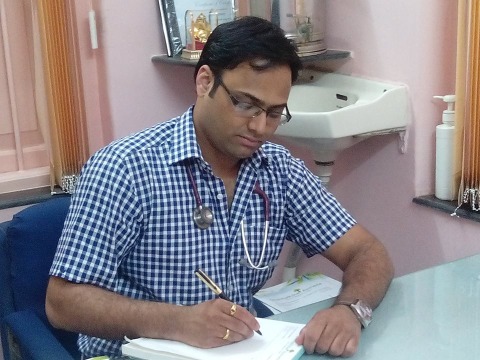 Dr. Swapnil Dharmadhikari - Ayurvedic Doctor, Pune