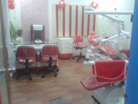 Dr.Sudhanwa Deshmukh - Dentist, Wardha