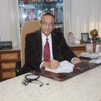 Dr.Prakash H Vazirani - Internal Medicine Specialist, Ahmedabad