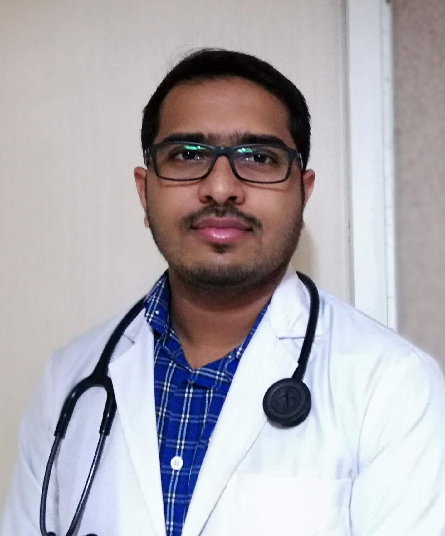 Dr.Rajkoti Reddy Gondi - General Physician, Warangal
