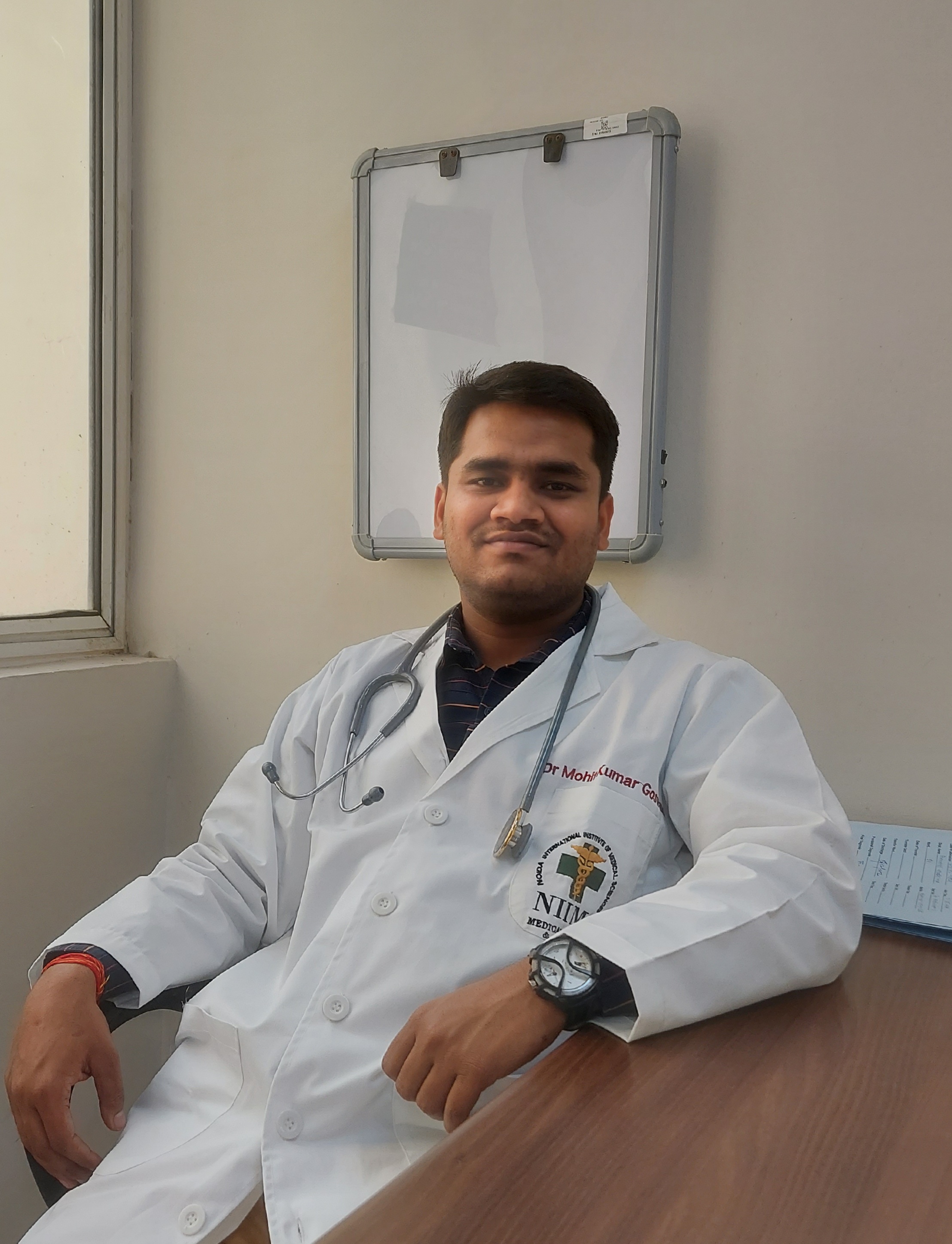 Dr.Mohit Kumar Goswami - General Physician, Moradabad