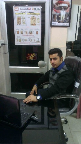 Dr.NishantKapoor - Dentist, New Delhi