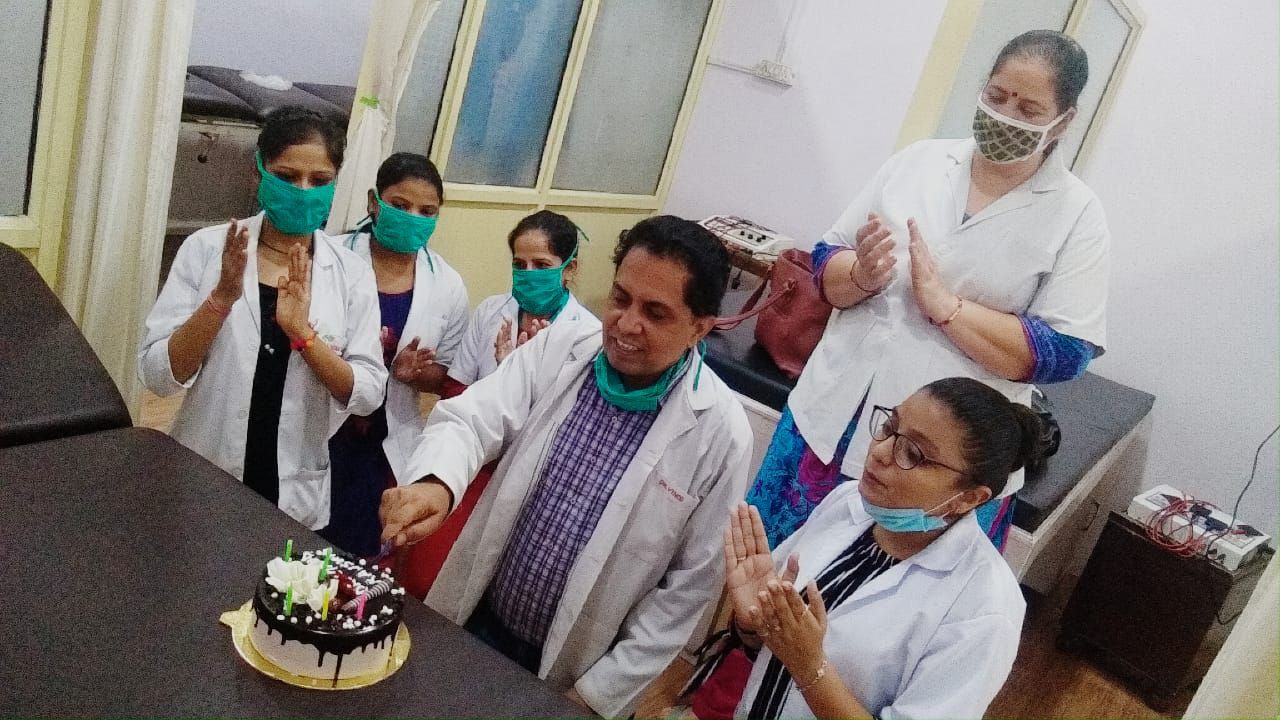 Dr. Vinod Kaushik - Physiotherapist, Faridabad