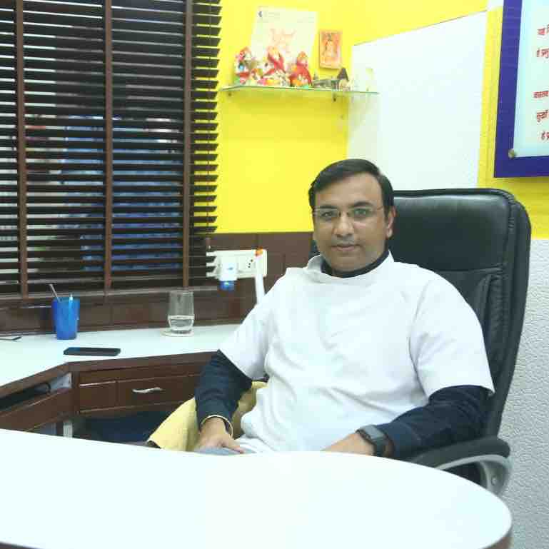 Dr.NitinRastogi - Dentist, LAJPAT NAGAR IV