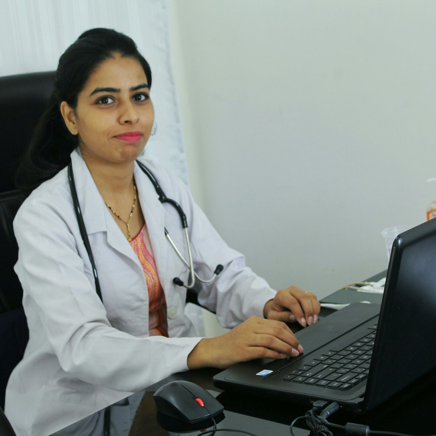 Dr.Ankita Kakkar - Homeopathy Doctor, Delhi