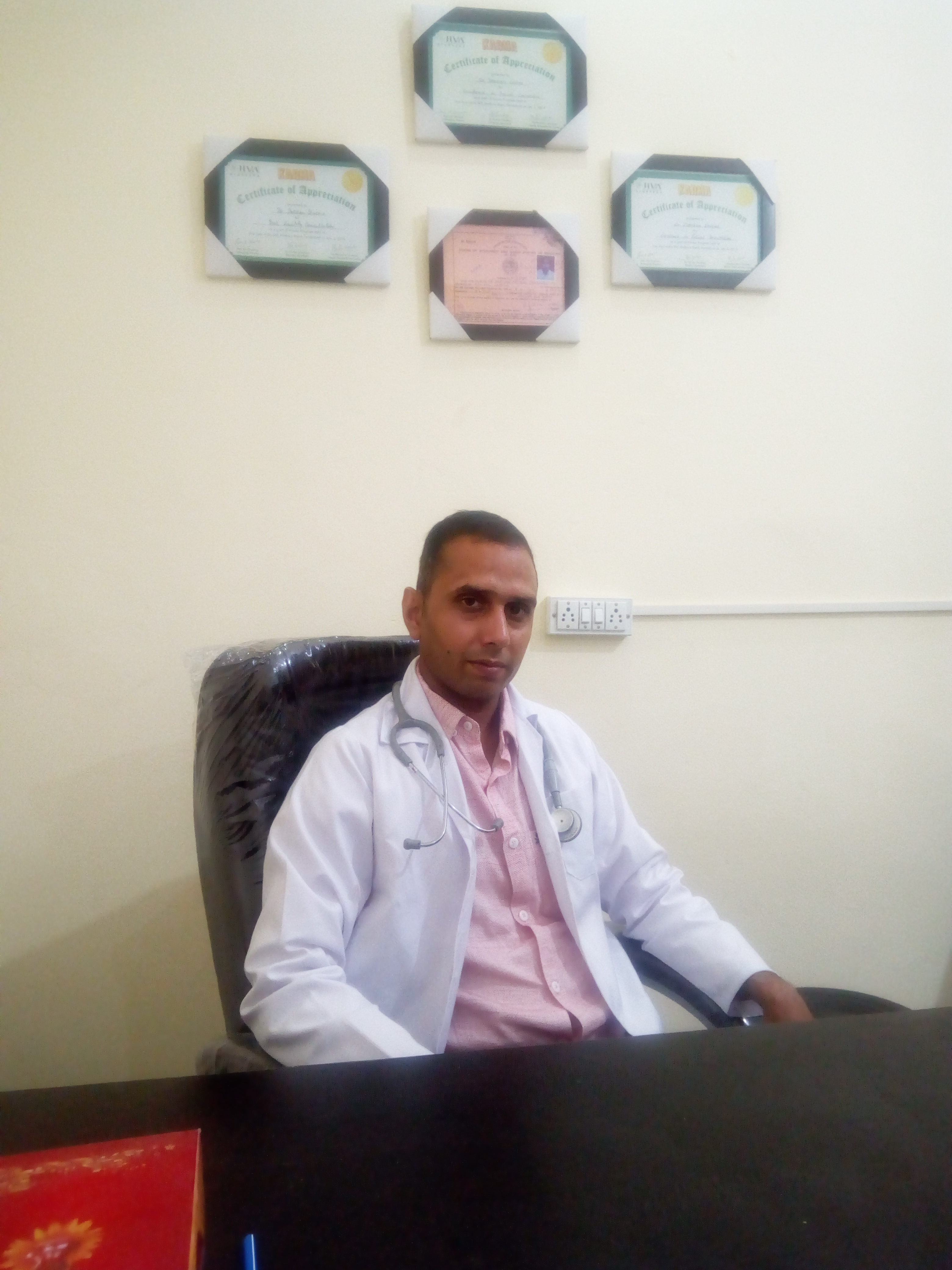 Dr.DarshanSharma - Ayurvedic Doctor, Jammu