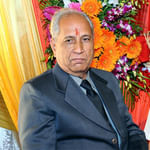 Dr. Subhash Tiwari - General Physician, Akola