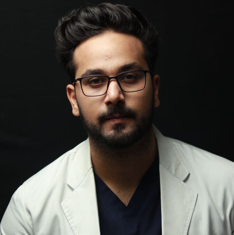 Dr.Malik Ashim Showkat - Dentist, Srinagar