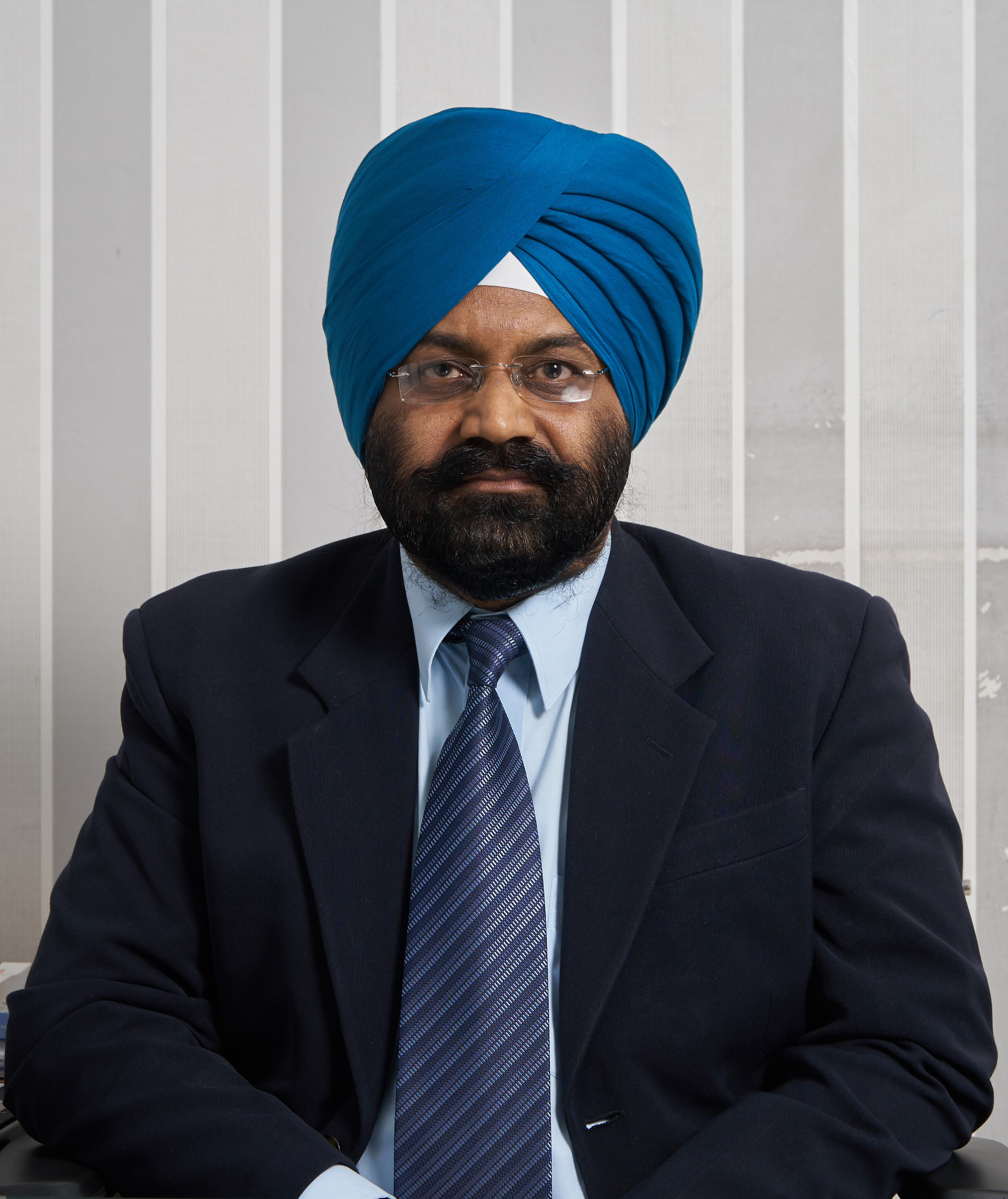 Dr. Rajinder Singh - Orthopedic Doctor, Ludhiana