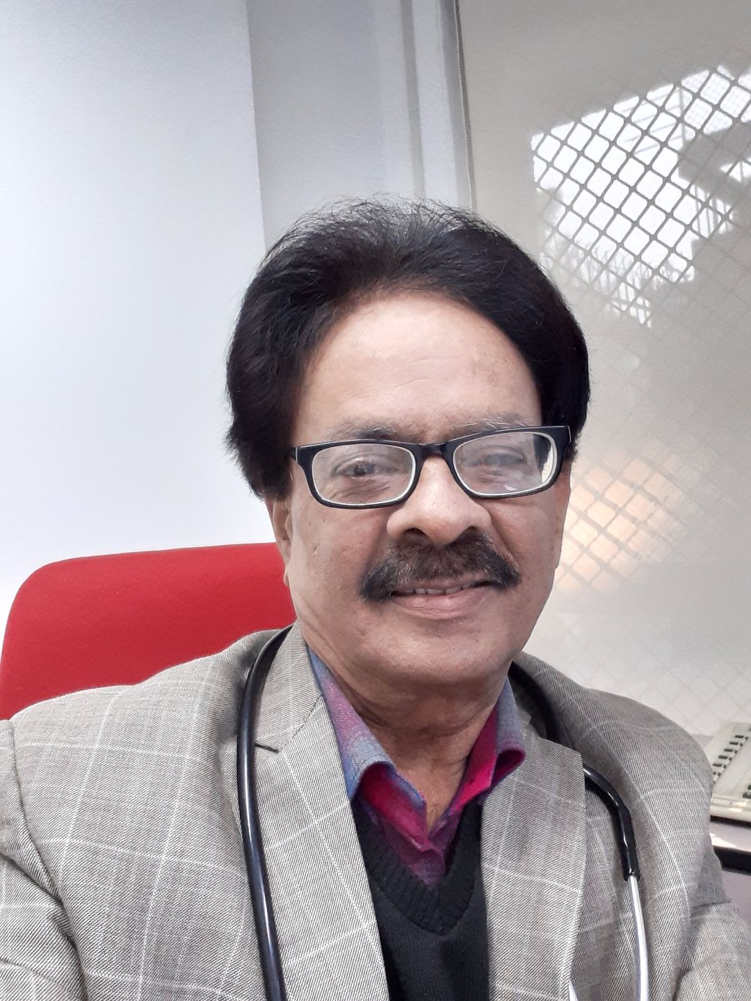 Dr.Pramod Kumar Sharma - Endocrinologist, New Delhi