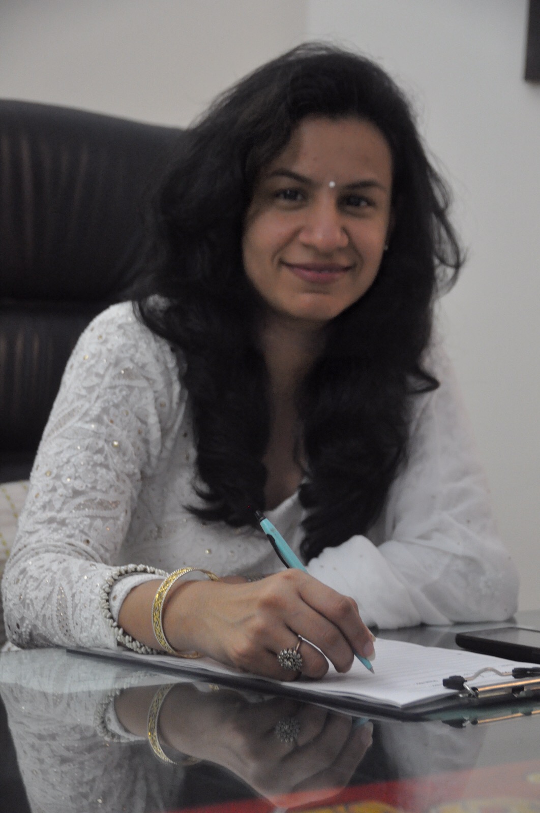 Dr Nisha Khanna Book Appointment Consult Online View Fees Contact Number Feedbacks Psychologist In Delhi 5,034 likes · 5,819 talking about this.