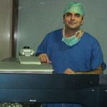 Dr.Mukesh Paryani - Ophthalmologist, Pune