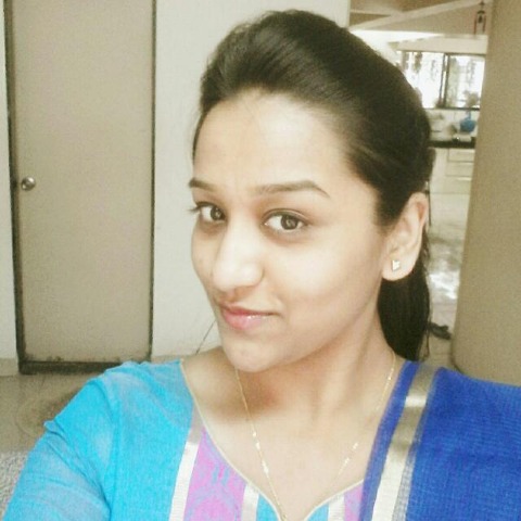 Dr.VrushikaMahajan - Dentist, Pune