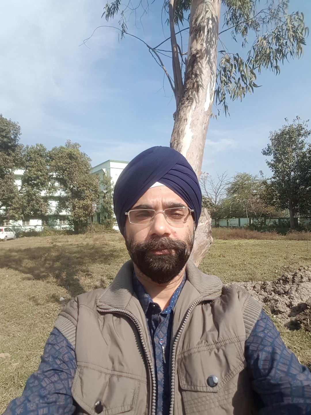 Dr. Gurmeet Singh Chabbra - Pulmonologist, Faridabad