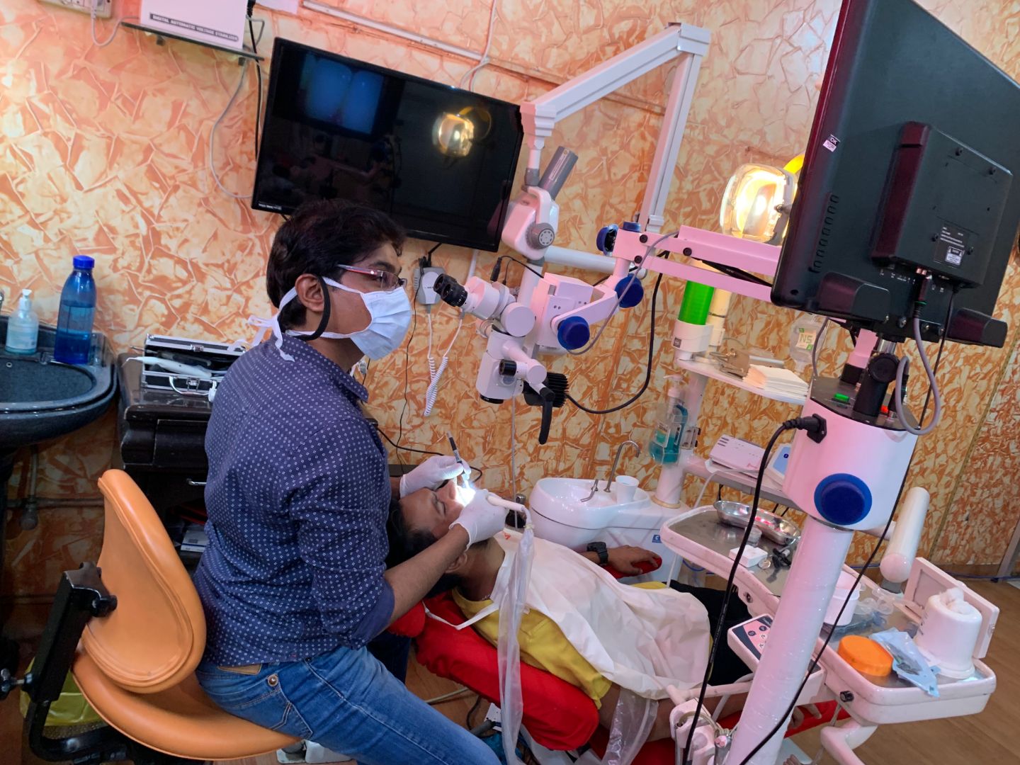 Dr.Vikram Singh Atwal - Dentist, Chandigarh