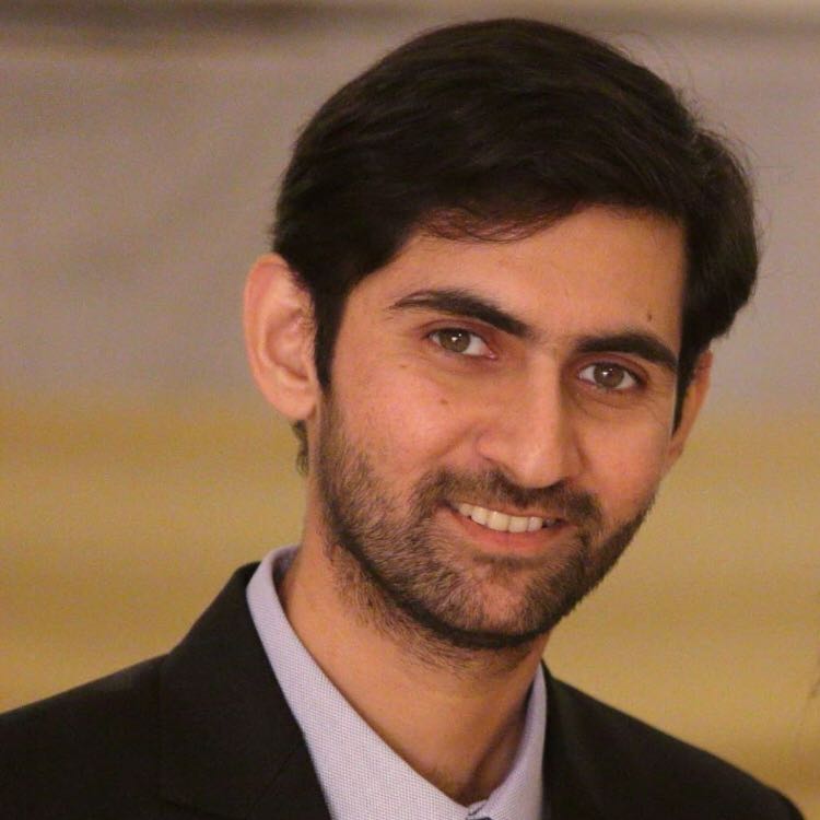 Dr. Nikhil Karnik - Vascular Surgeon, Mumbai