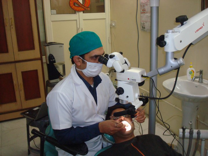 Dr.Pardeep Khurana - Dentist, Kurukshetra