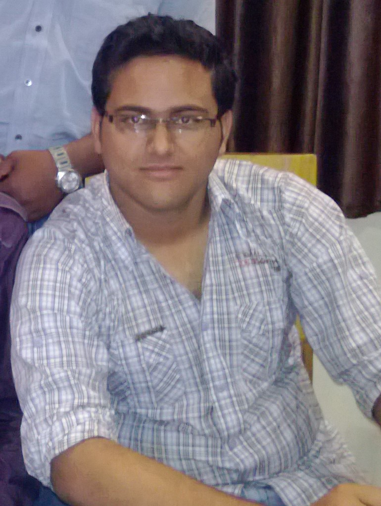 Dr. Nitin Sharma - Dentist, Gwalior