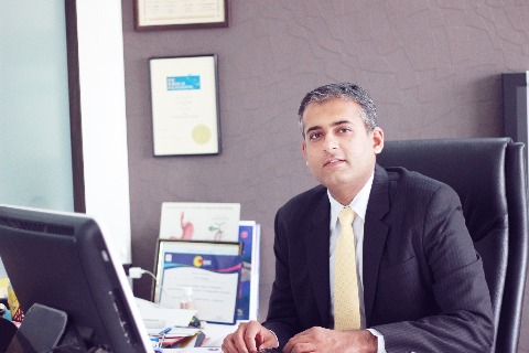 Dr.AnishNagpal - Bariatrician, Ahmedabad