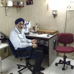 Dr. Harjeet Singh - Ophthalmologist, Kolkata