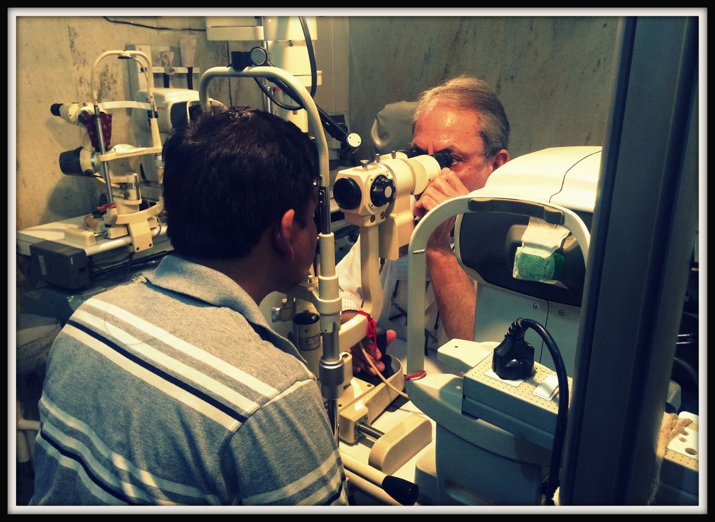 Dr.A.K. Singh - Ophthalmologist, Gurgaon