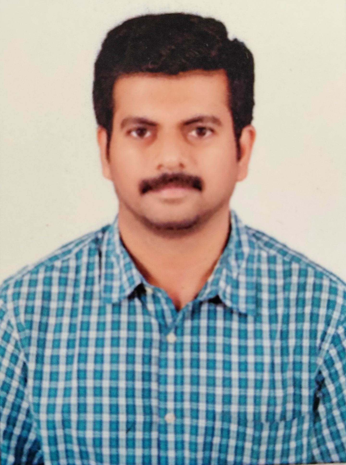 Gopi Saravanan - Urologist, Salem