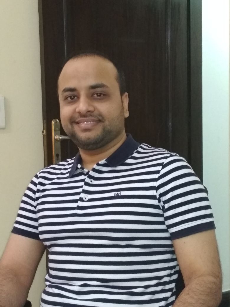 Dr.Mayank Sharma - Dentist, Noida