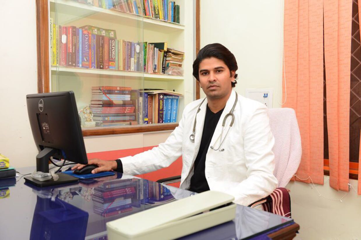 Dr.Nagendra BabuPogula - Homeopathy Doctor, Bangalore