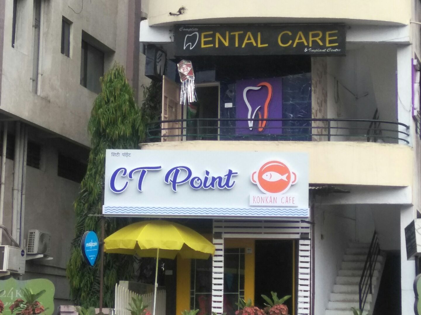 Dr.Ritesh Kumar Singh - Dentist, Pune