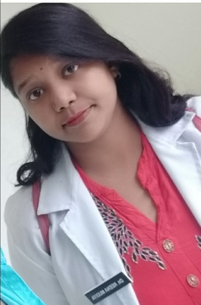 Dr.Reena Mudiya - Yoga & Naturopathy Specialist, Jabalpur
