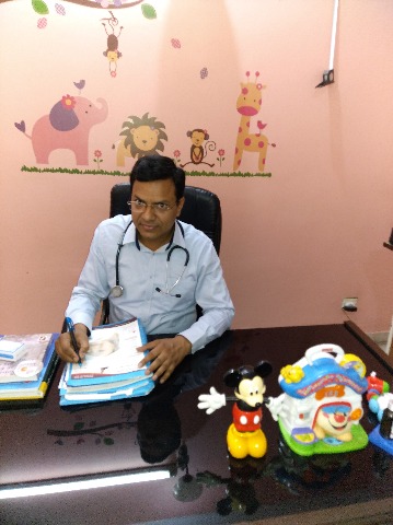 Dr.Vikas Kumar Agarwal - Pediatrician, Noida