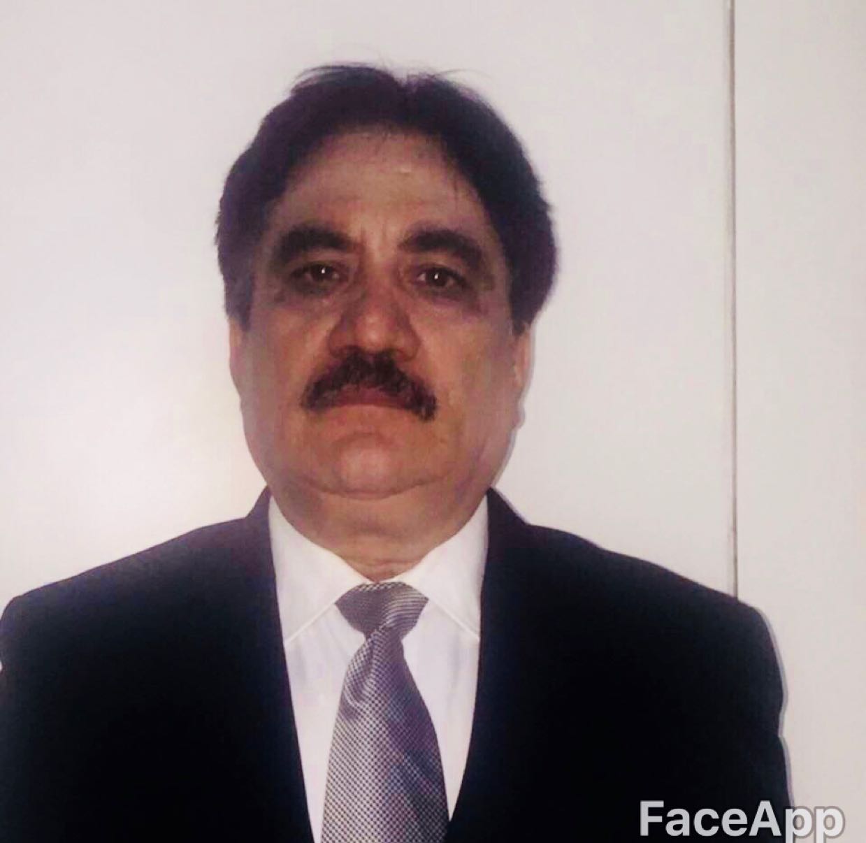Dr.G.S. Kalra - Cosmetic/Plastic Surgeon, Jaipur