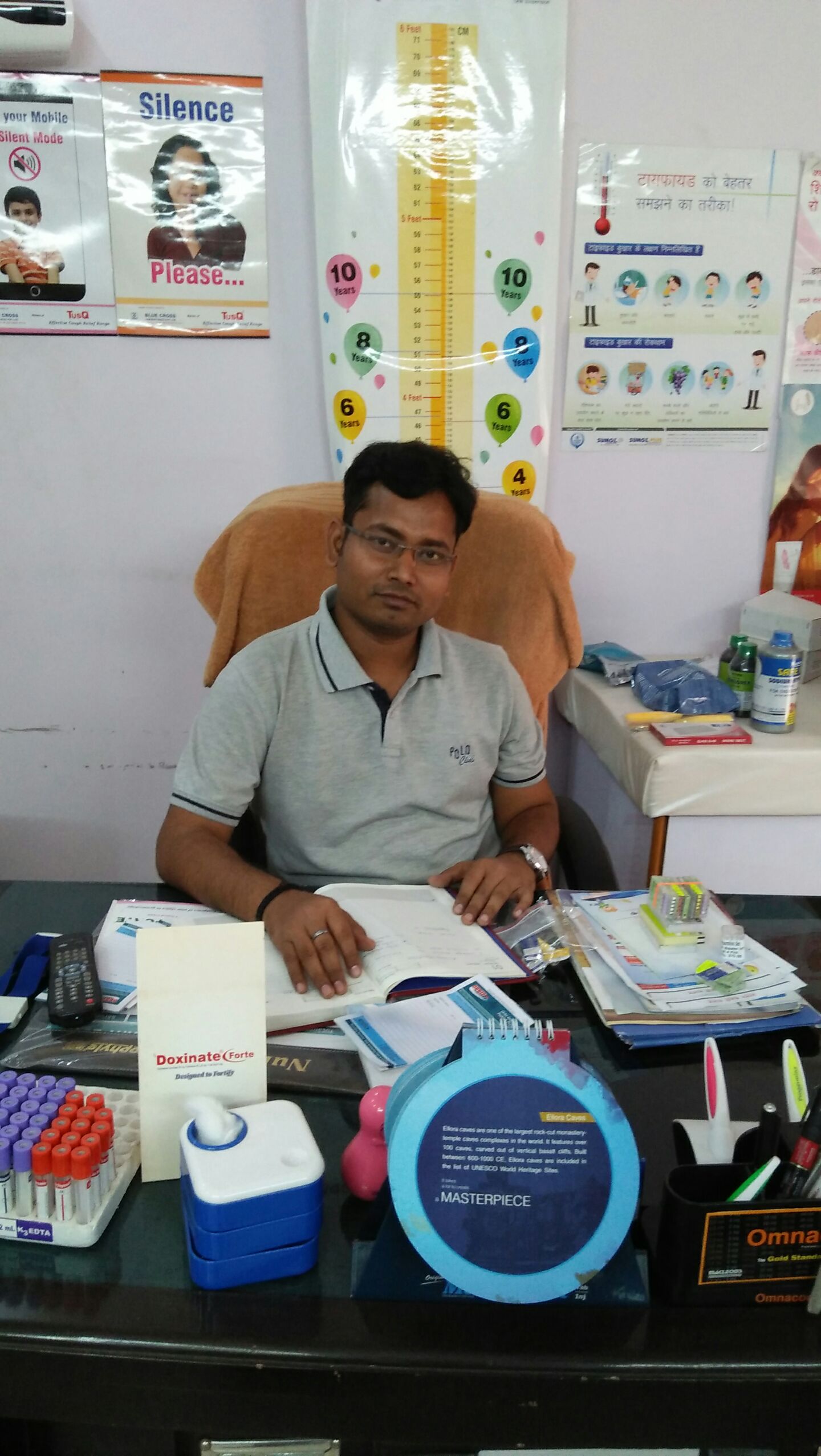Dr.Alok Kumar Singh - Dentist, Delhi