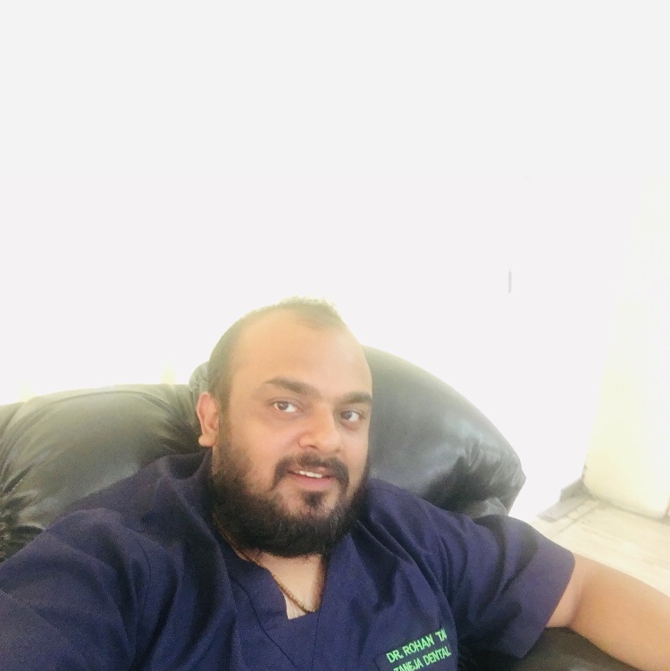 Dr.Rohan Taneja - Dentist, Bijnor