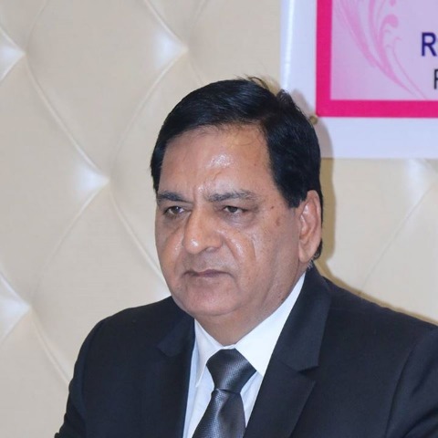 Dr. Vinod Midha - General Physician, Pune