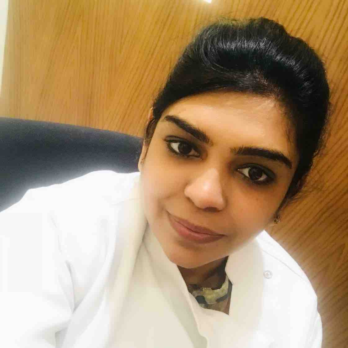 Dr. Anchal Chhonkar - Dentist, Delhi