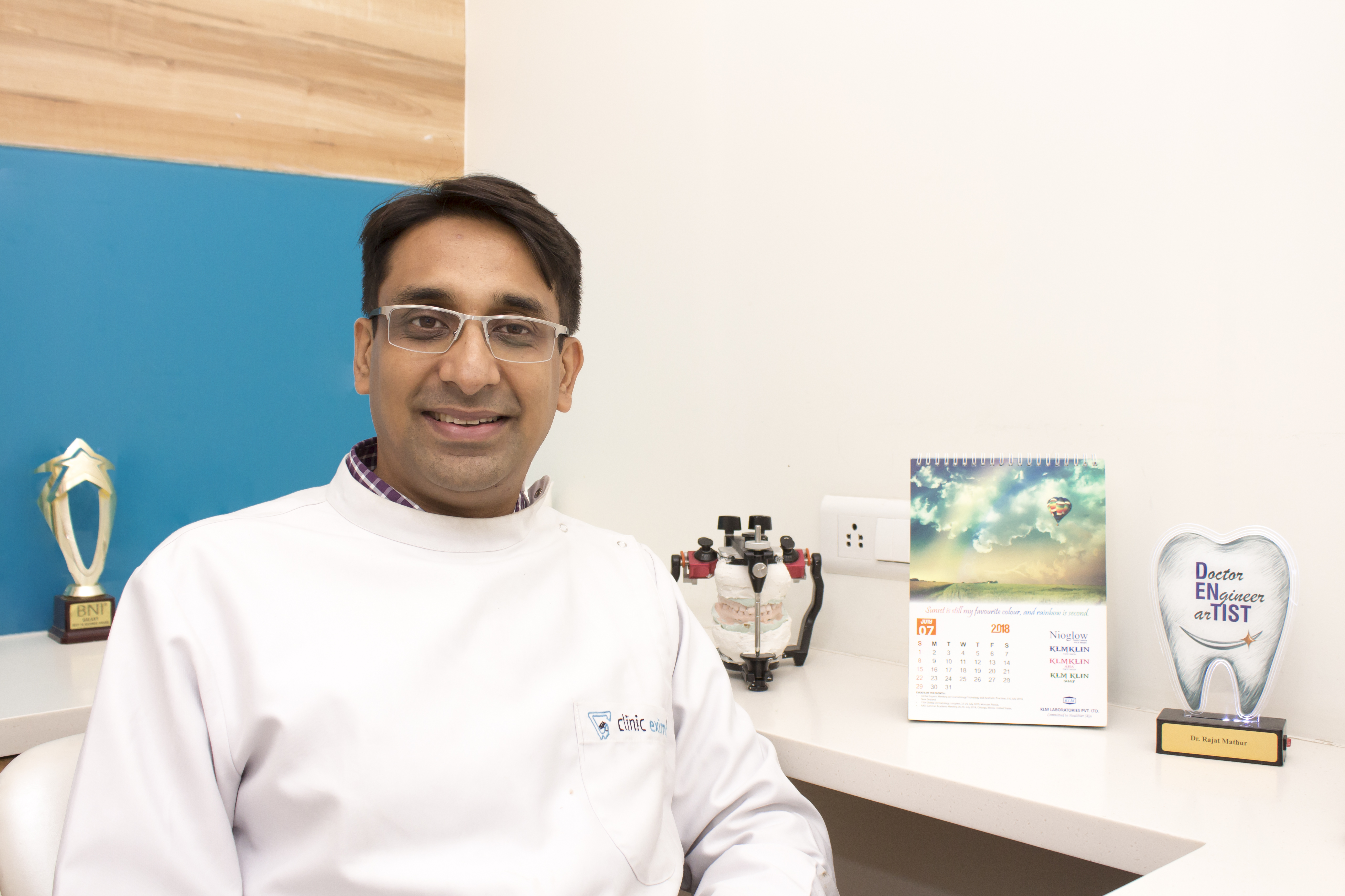 Dr Rajat Mathur Book Appointment Consult Online View Fees Contact Number Feedbacks Dentist In New Delhi