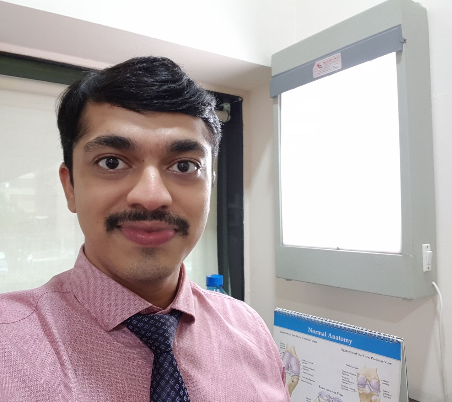 Dr.Rohan Bhiwgade - Orthopedic Doctor, Navi Mumbai