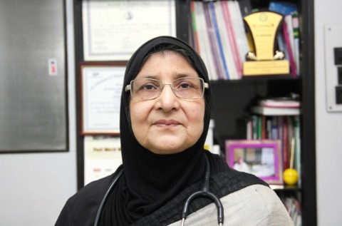 Dr. Naheed F Khan - Gynaecologist, Kolkata