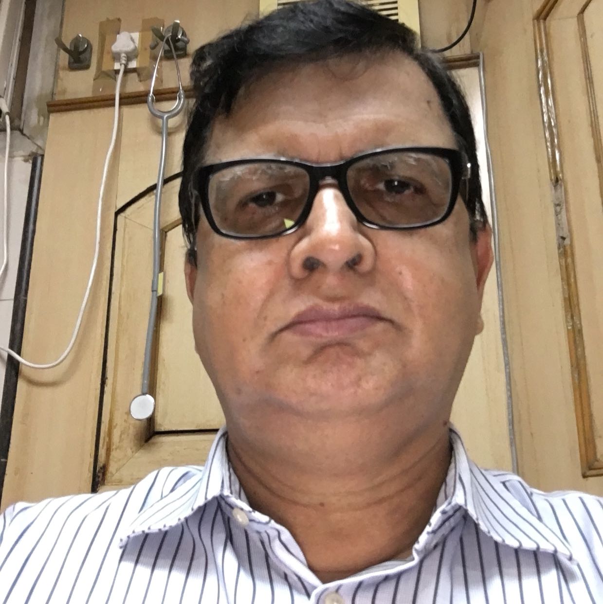 Dr.Harisinh Solanki - Gynaecologist, Mumbai