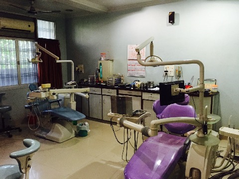 Dr. Pulkit Agrawal - Dentist, Jabalpur