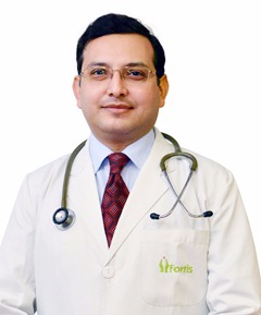 Dr.Deepak Vohra - Dermatologist, Delhi