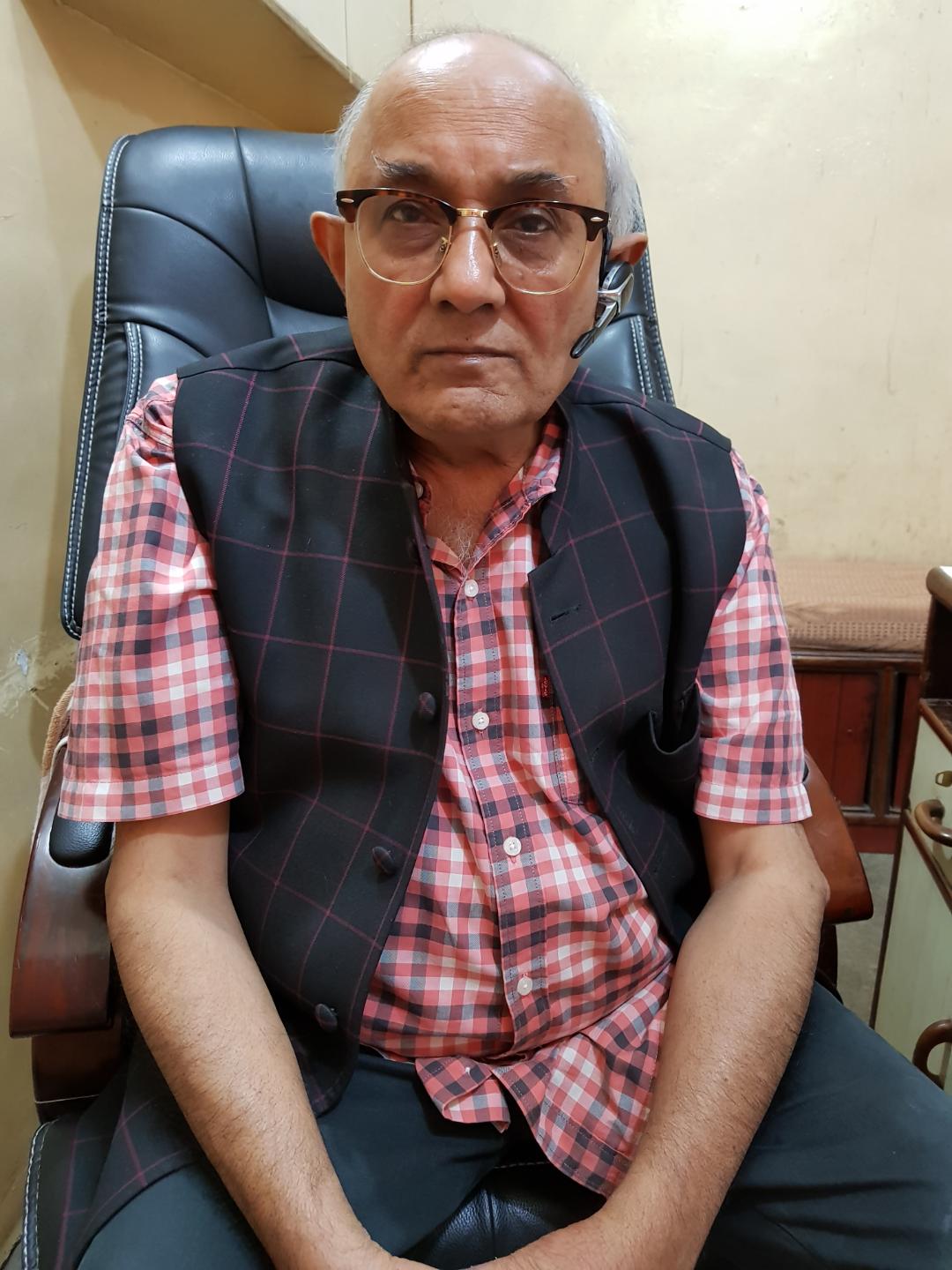 Dr. Azad Singh - Sexologist, New Delhi