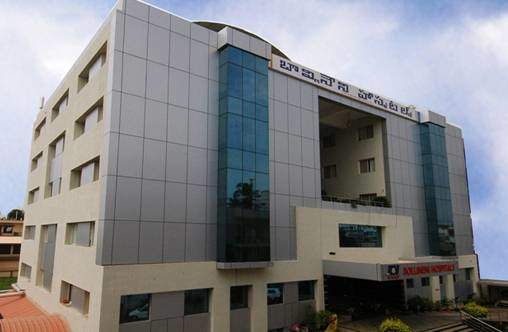 Kims Bollineni Hospitals In Gorakshanapeta Rajahmundry Book Appointment View Contact Number Feedbacks Address Dr Narendranadh Meda