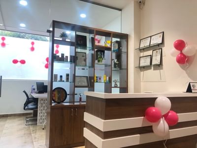 Rijhwani's Skin, Hair & Laser Clinic in Jaipur - Book Appointment, View  Contact Number, Feedbacks, Address | Dr. Manish Rijhwani