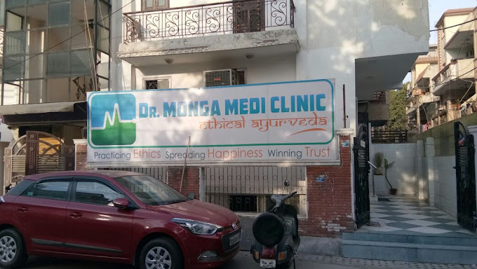 Dr. Monga Medi Clinic Image 4
