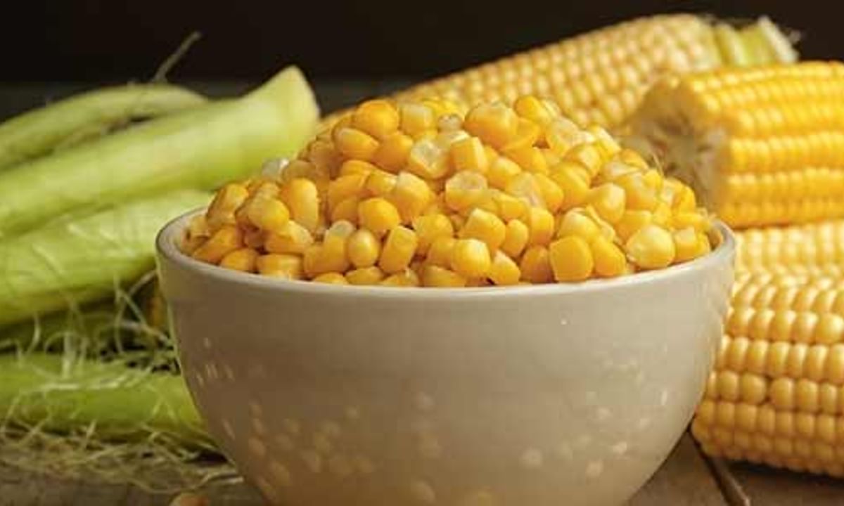 Corn has many natural properties, effective in relieving many diseases
